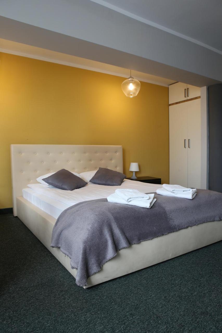 Hotel Sunny Познань Экстерьер фото