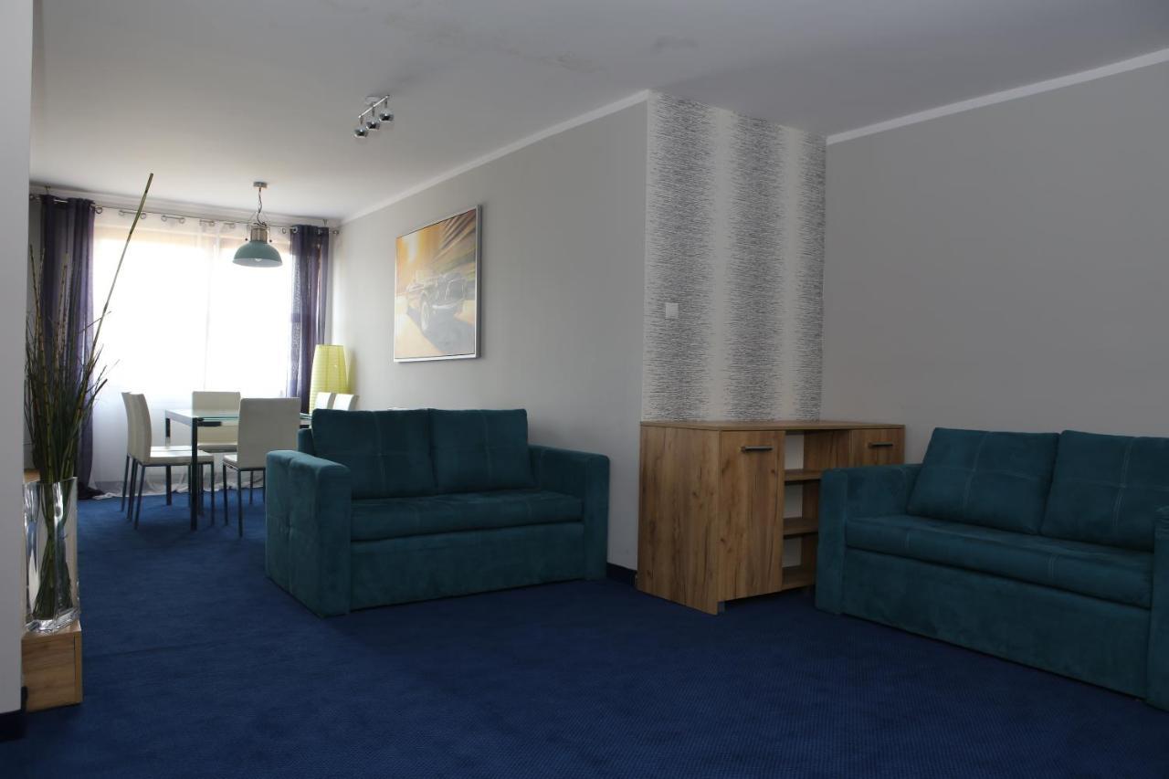 Hotel Sunny Познань Экстерьер фото
